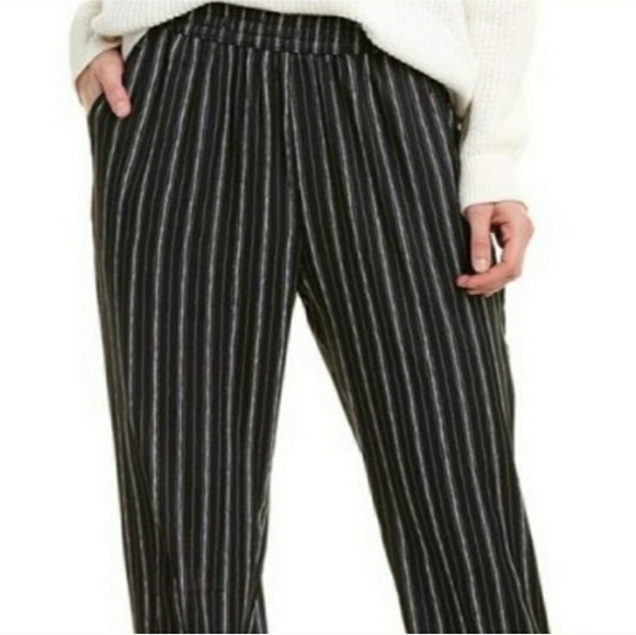 New BCBGMAXAZRIA PANS. Size L - Picture 1 of 12